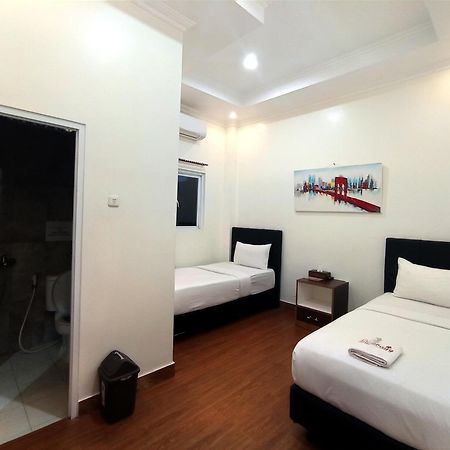 Lembang Hotel Rantepao Bagian luar foto