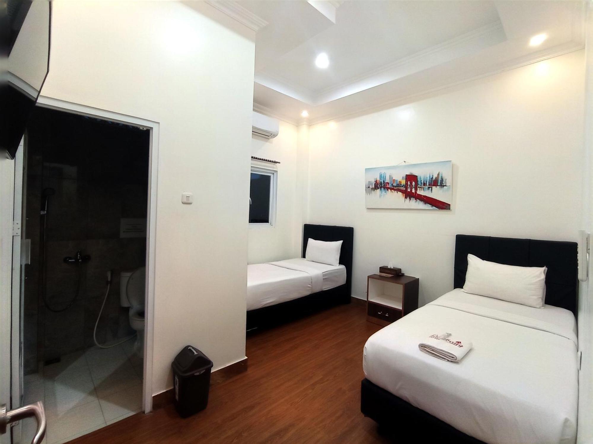 Lembang Hotel Rantepao Bagian luar foto